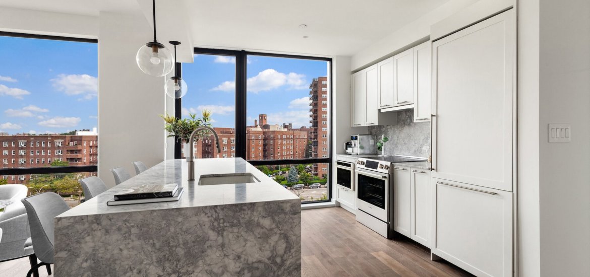 Apartment in New York, USA, 1 bedroom, 63.7 sq.m. No. 35598 - 1